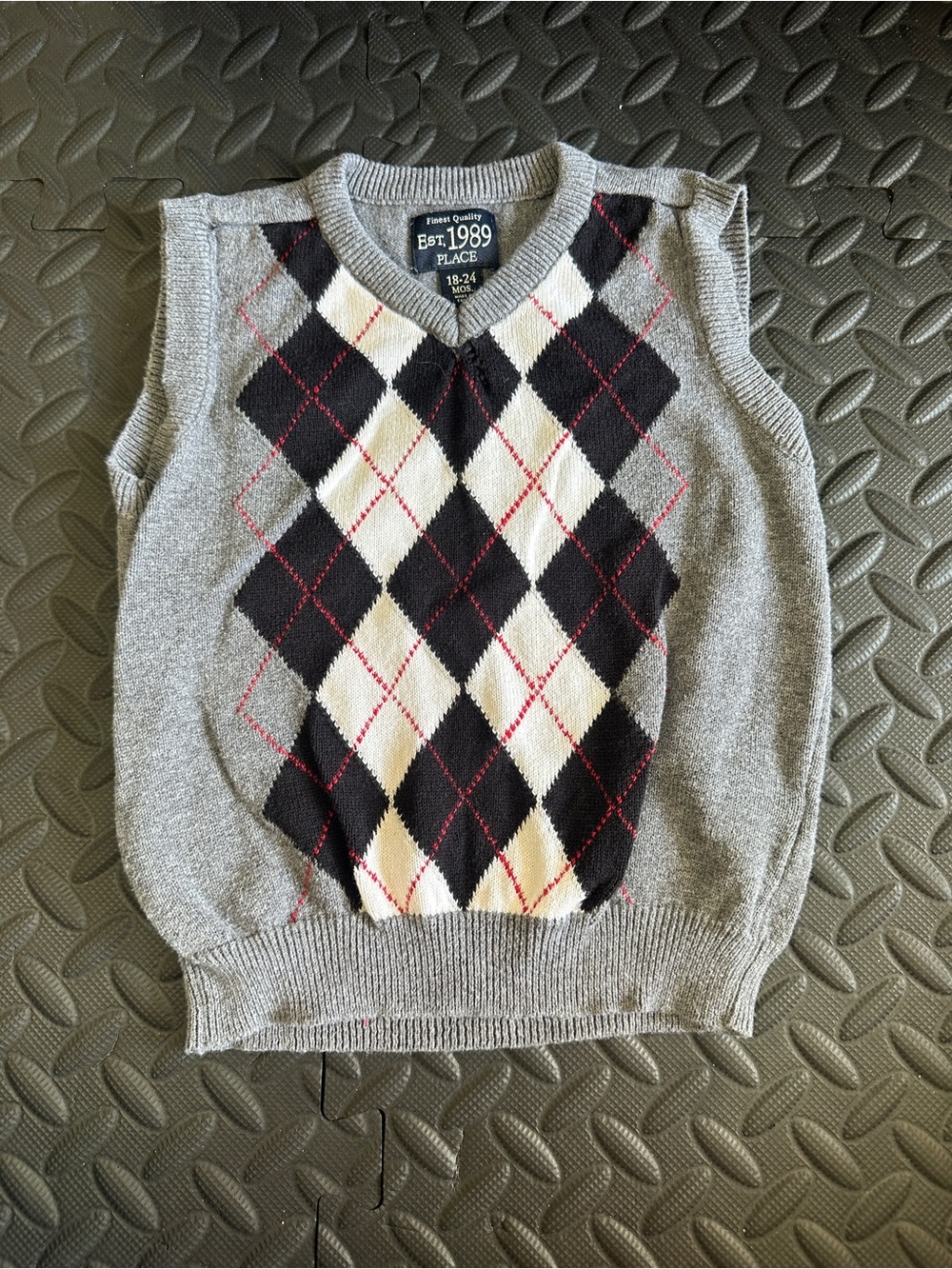 The Children's Place Gray Argyle Sweater Vest with Black, Cream & Red